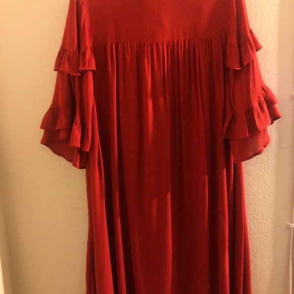 Dress - Picture 4 of 4